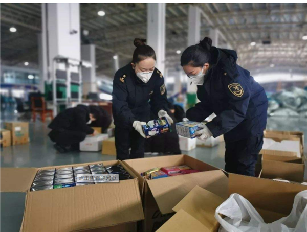 助力武漢，萬享進貿(mào)通上海進口報關(guān)公司在行動！